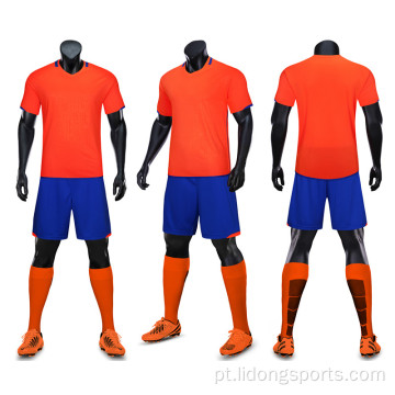 Venda quente Respirável uniforme de futebol conjunto uniforme de futebol feitos sob encomenda de futebol de futebol personalizar a equipe de nome